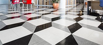 Choosing the Right Flooring System: Vinyl Flake, Vinyl Chip & Quartz Aggregate Floors